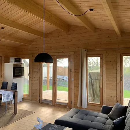 Ferienhaus Tollensesee Groß Nemerow Buitenkant foto